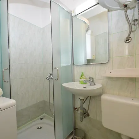 House Orhideja Pensionat Mali Lošinj