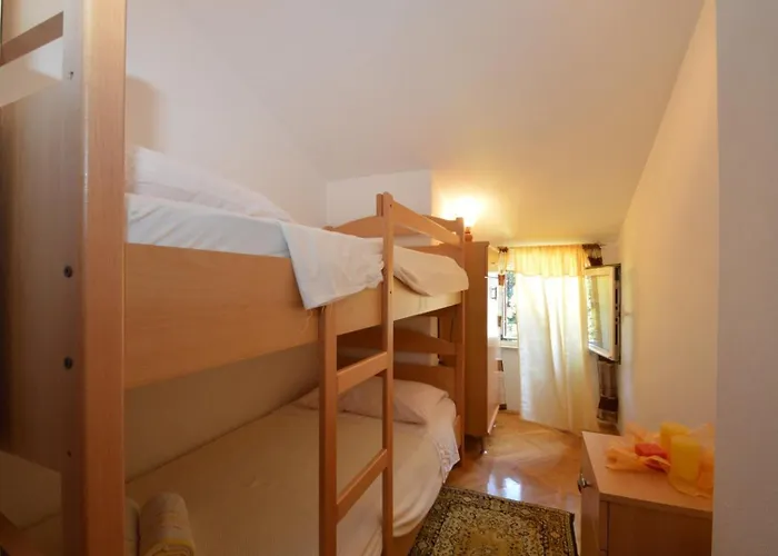 House Orhideja Maison d'hôtes Mali Lošinj